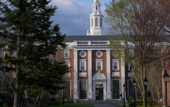 Harvard Rejects Trump Administration’s Demands Amid Antisemitism Letter Controversy